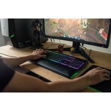 Razer Ornata Chroma Gaming Tastatur Mecha Membran Tasten Chroma RGB Beleuchtung und Ergonomischen Design mit Handballenauflage – Bild 4