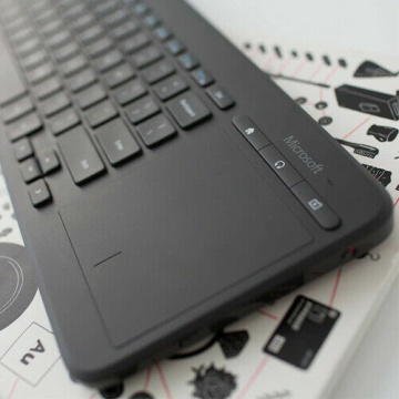 Microsoft All-in-One Media Keyboard Tastatur RF Wireless Italienisch Schwarz – Bild 4
